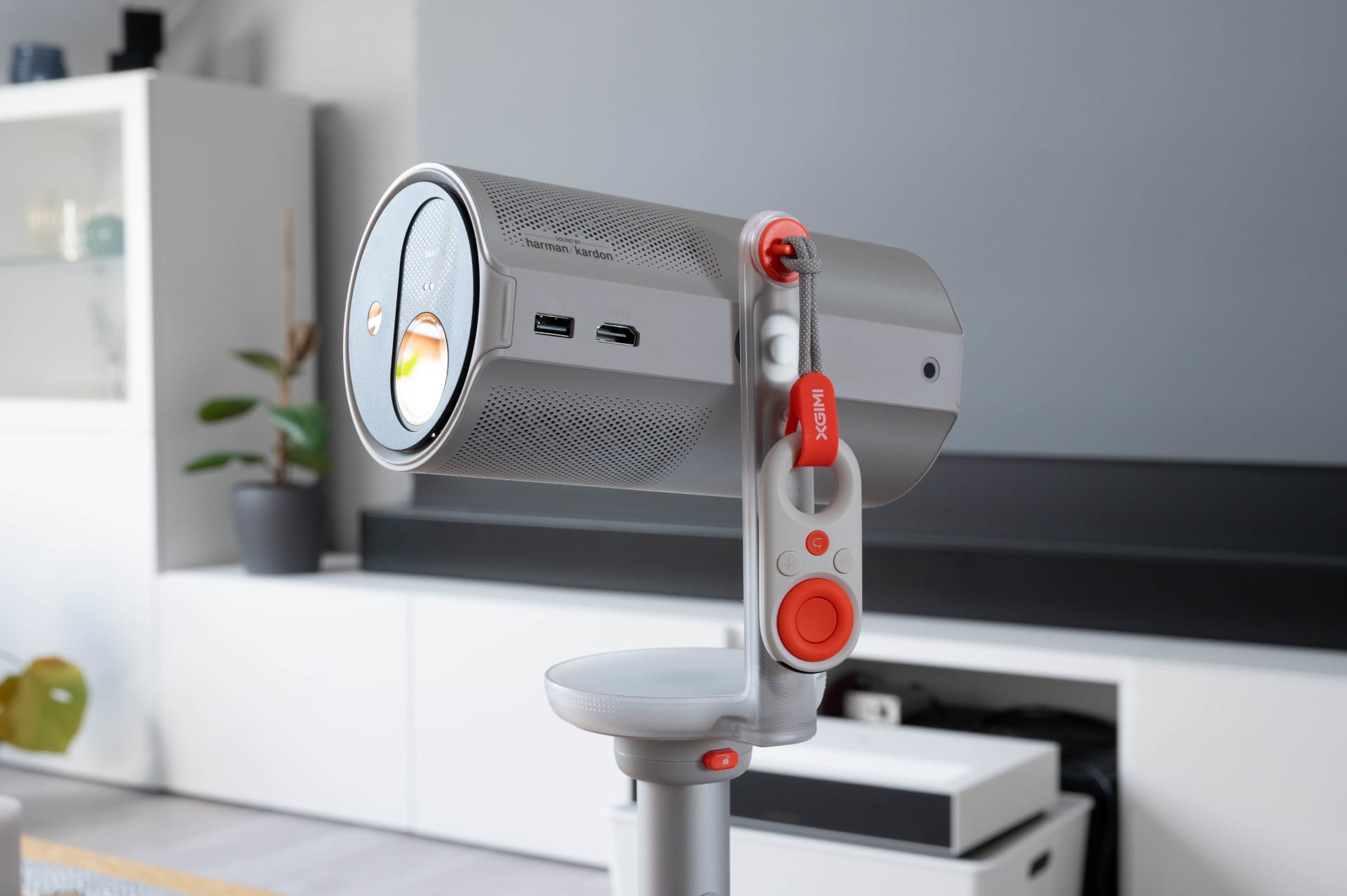 xgimi-mogo-4-beamer_3