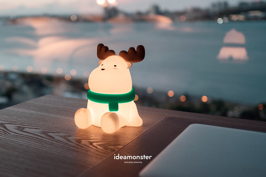 【免費升級聖誕包裝】聖誕魔法小鹿夜燈 | 交換禮物 生日禮物 - 燈具/燈飾 - 矽膠 白色