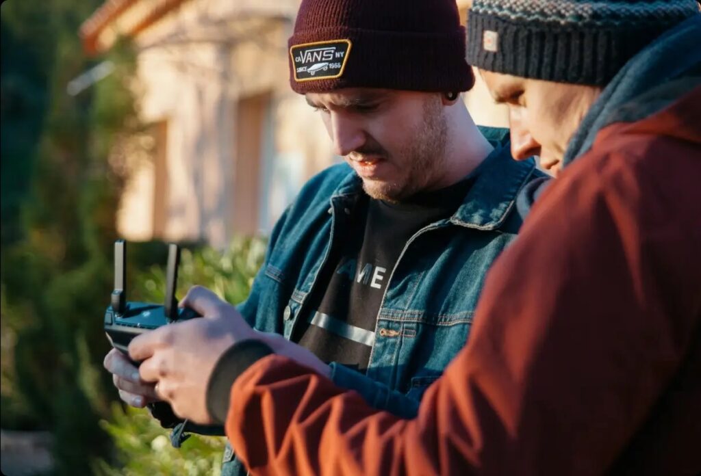 TubeBuddy 的 Click Magnet 功能利用 AI 優化影片的標題、封面和 SEO