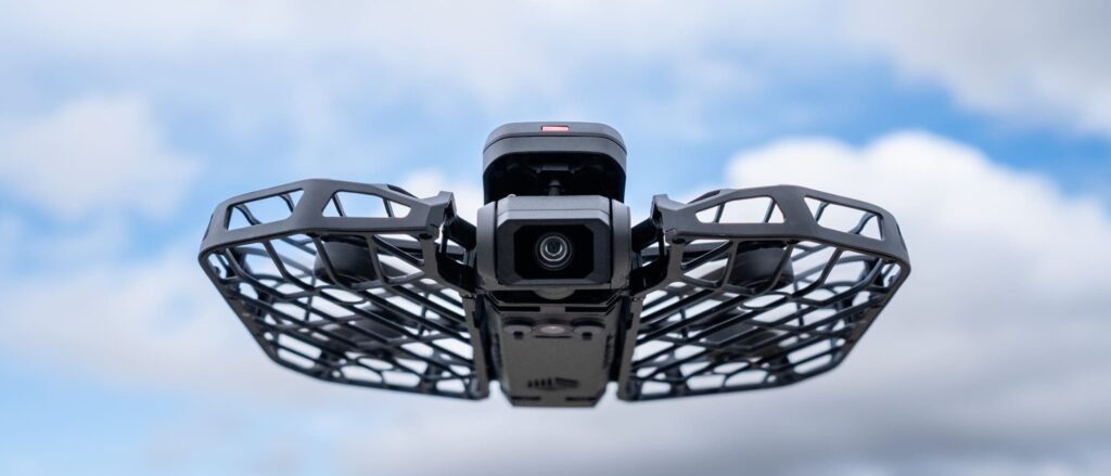 無人機於狹窄空間飛行