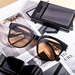 Trendy Cat Eye Sunglasses