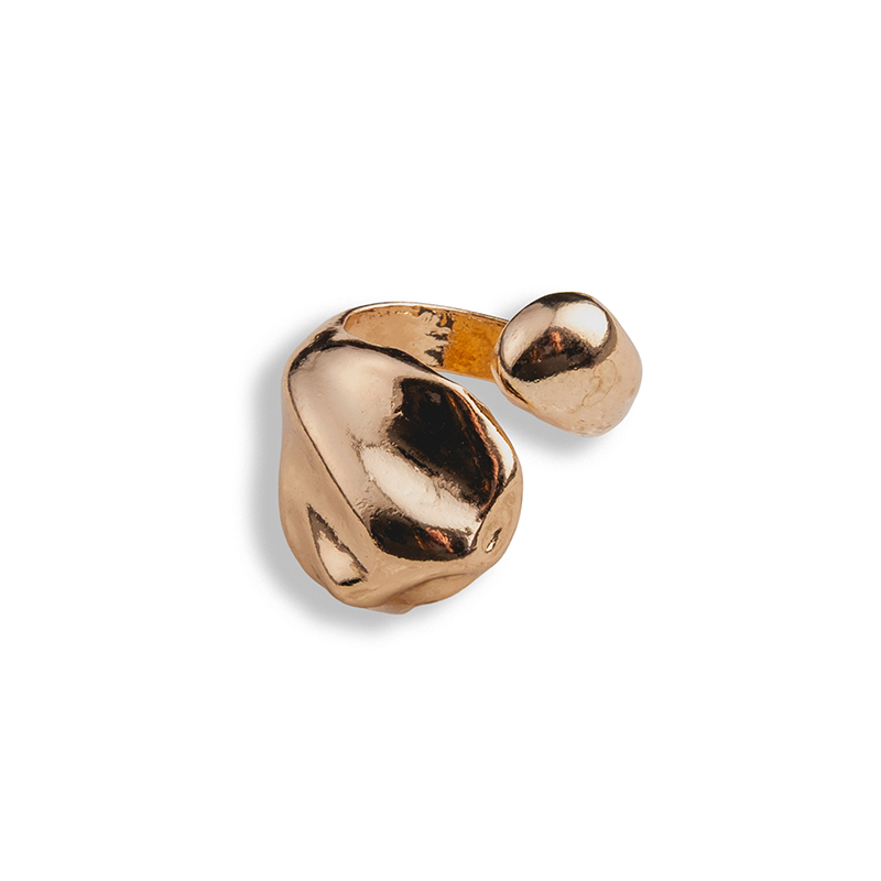 cover gold nobg